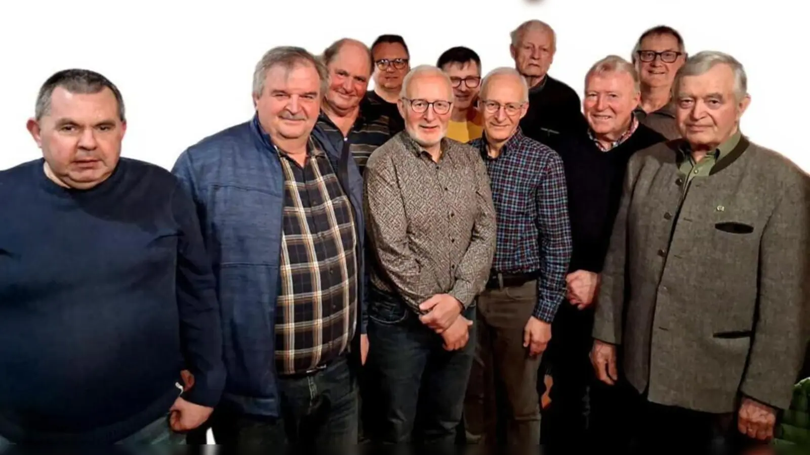 Die geehrten Mitglieder der Siedlergemeinschaft Pirk auf der Jahreshauptversammlung. (Bild: Andreas Geiger)