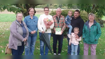 Familie Sertl mit Manuela Reimann und Christian Wessel (3 und 4. v.l) und Marion Rösch von der Tourist-Info Bärnau (Bild: Bernhard Sertl)