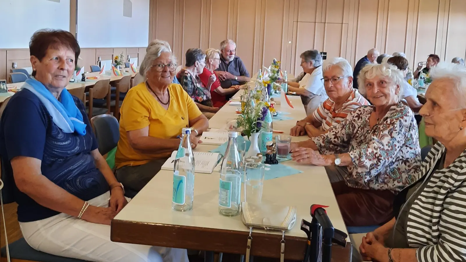 Schön war es wieder beim Seniorennachmittag in Pressath  (Bild: Martina Mielke)