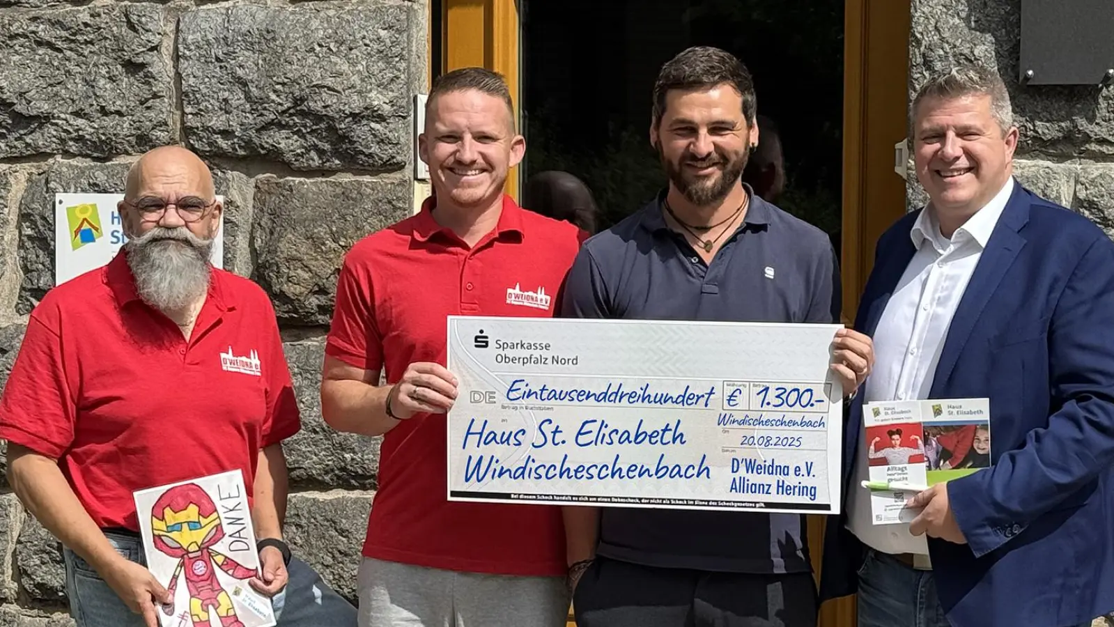 Scheckübergabe an die Jugendhilfe Haus St. Elisabeth (Bild: Alexander Wenzel)