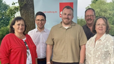 Zu sehen von links: Marianne Schieder, Peter Wein, Bastian Betz, Josef Weber, Lisa Wilhelm. (Bild: Thomas Wilhelm)