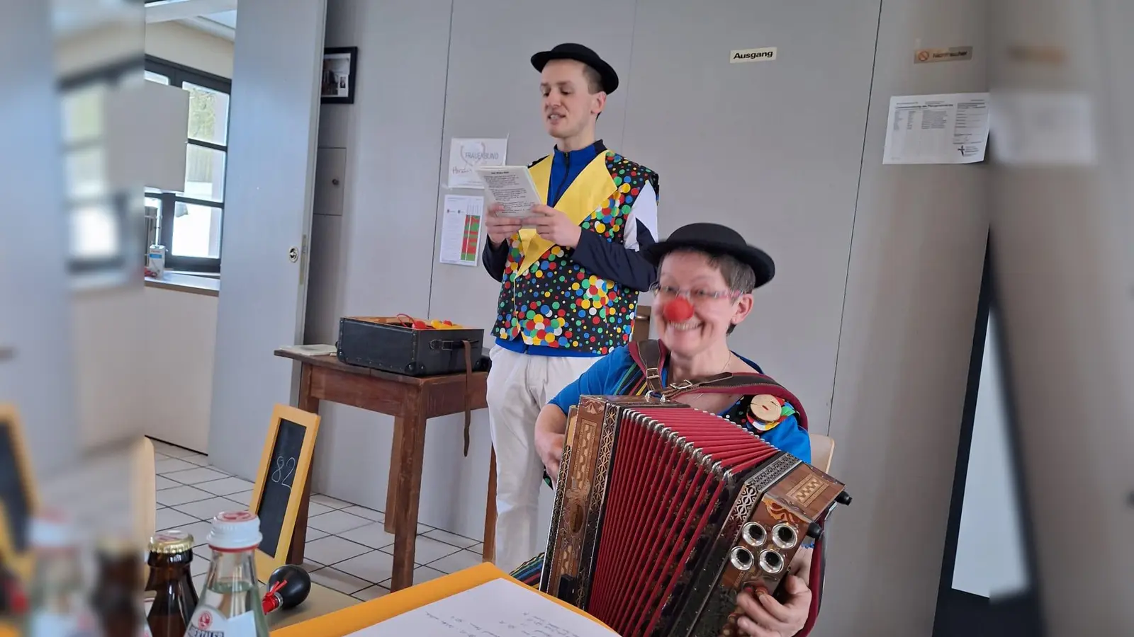 Gisela Beer und Martin Bauer in Aktion (Bild: Barbara Dirrigl)