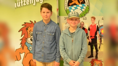 Auf dem Foto von links sind Maximilian Piehler und Julian Luber (Bild: Hans Roth )