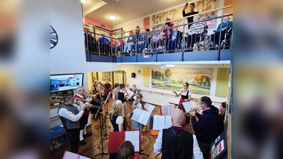 Besuch der Blaskapelle Großkonreuth (Bild: Andrea Gmeiner-Pfaffenberger)