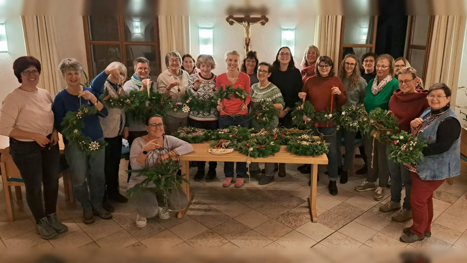 Kreativ-Workshop des KDFB Sulzbach-Rosenberg. (Bild: Kerstin Aufschneider)