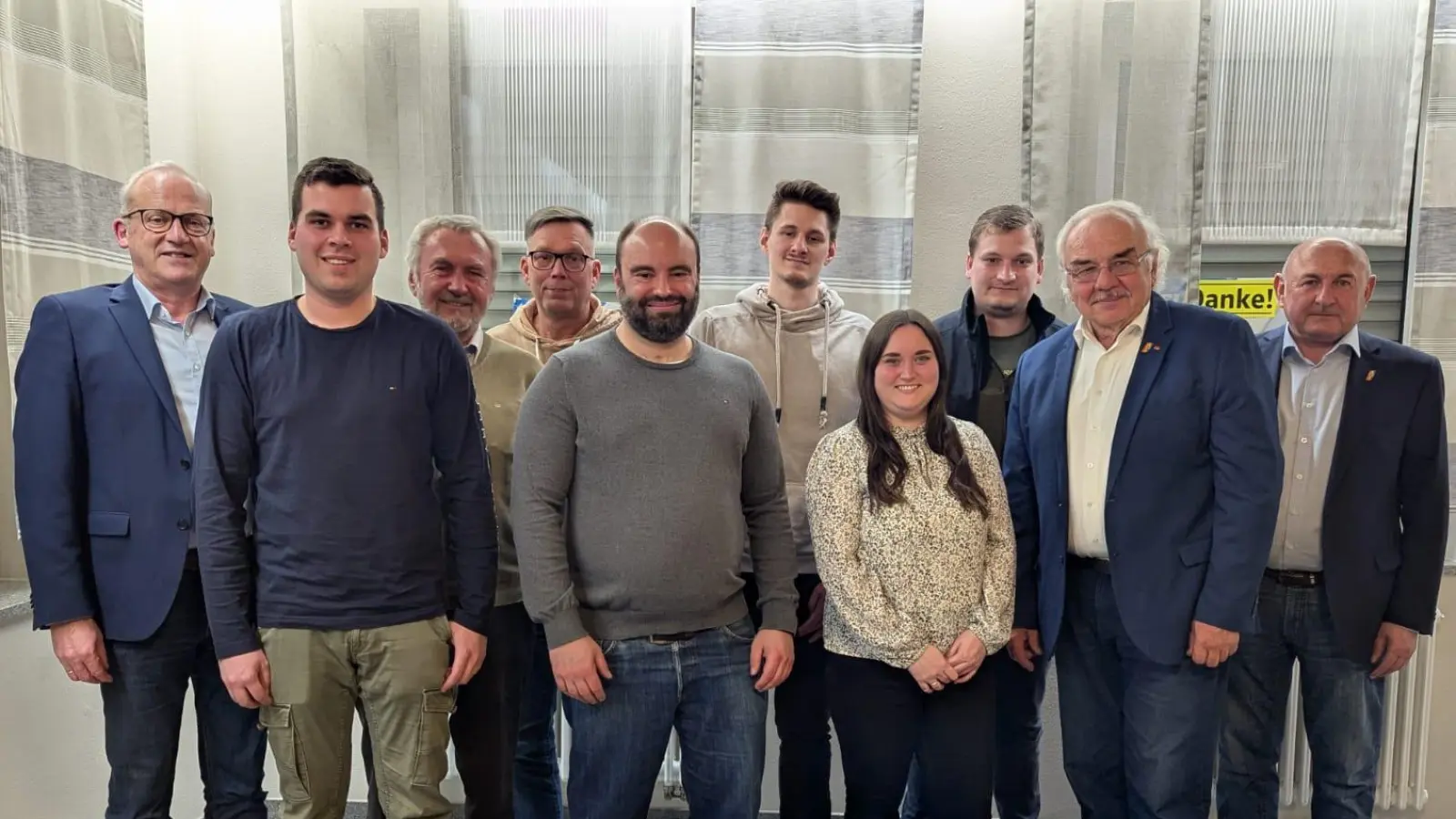 Die neue Vorstandschaft. (Bild: Johannes Weinmann)