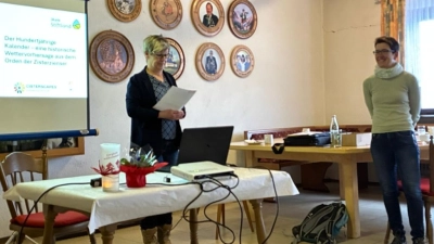  Begrüßung durch die SPD-Ortsvorsitzende Isgard Forschepiepe (li) mit der Referentin Martina Zanner (re) (Bild: Beate Hilpert)