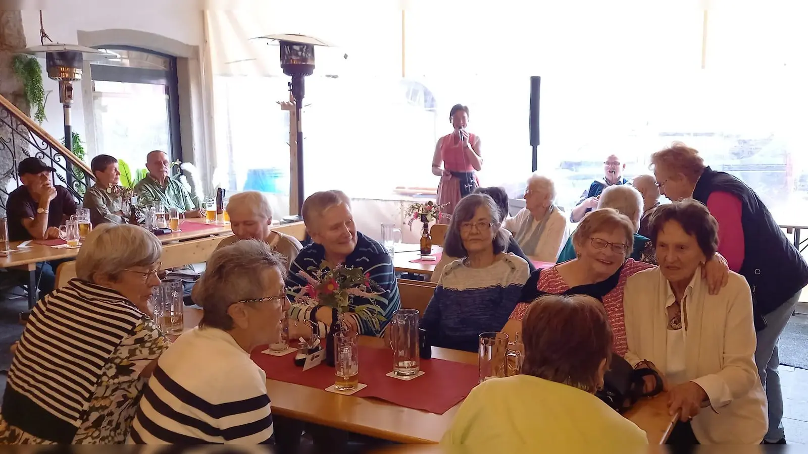 „Zoigl” und Musik sorgten für beste Stimmung. (Bild: Maria Zangl)