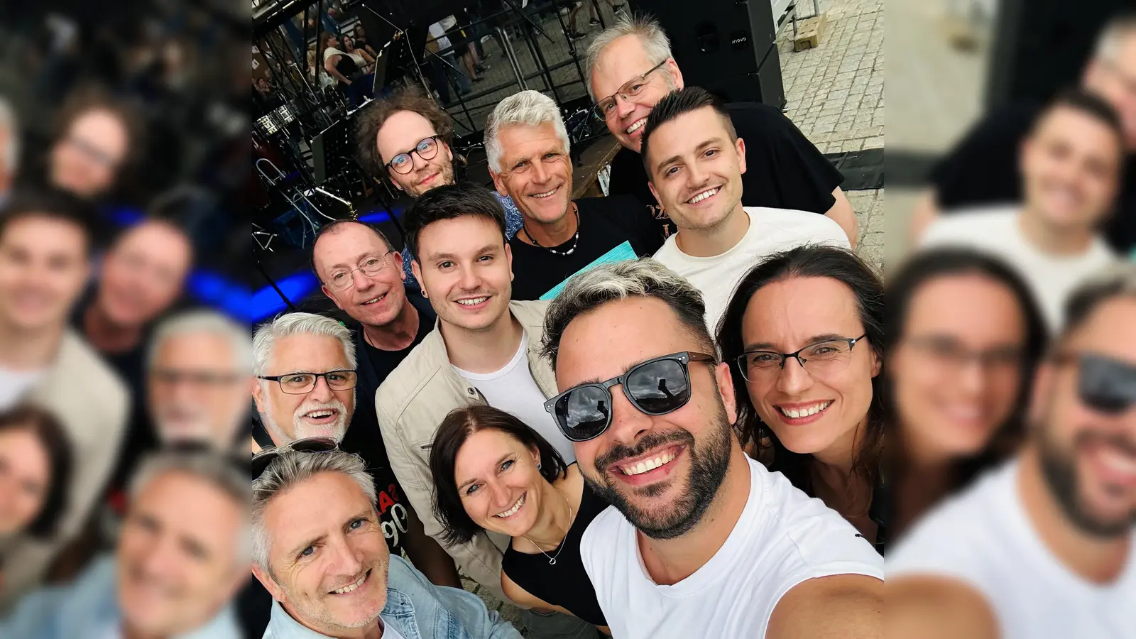 Seit über 20 Jahren verbindet INTERMEZZO Musik mit sozialem Engagement. Am 2. Oktober spielt die Formation wieder im Vilsecker Burgstodl für den guten Zweck. (Bild: Benjamin Spitzl)