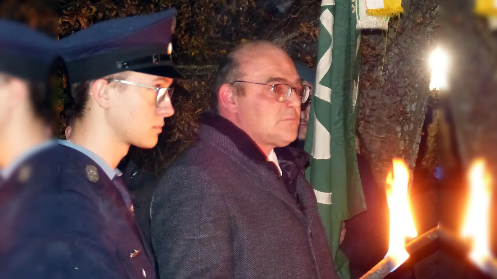 Bürgermeister Johannes Schmid bei seiner Ansprache. (Bild: Gerhard Löckler)