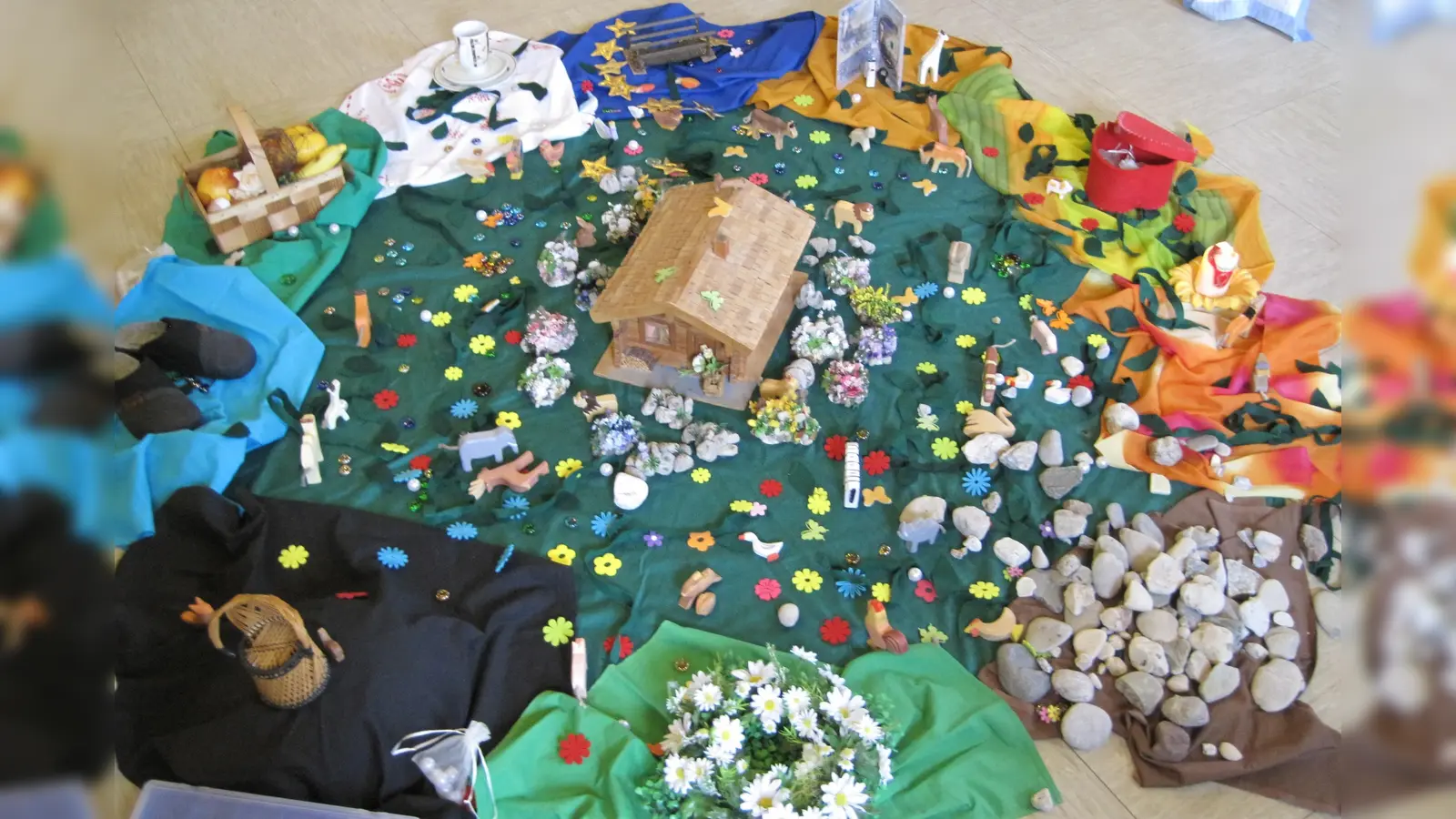 Die Hütte - ein Wochenende mit Gott. Einkehrtag für Senioren in der Fastenzeit mit Pfarrer Edmund Prechtl. (Bild: Thomas Kern)