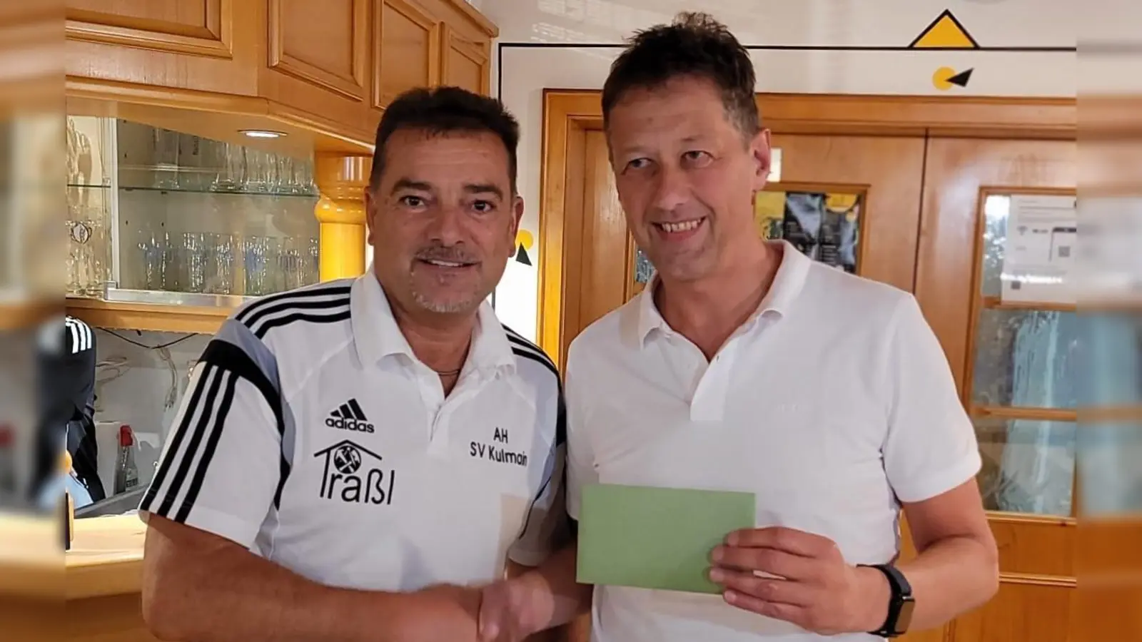 20 Jahre Spartenleiter Alte Herren<br>li Thomas Schmidt, Re. Matthias Biersack (Bild: König Christian)