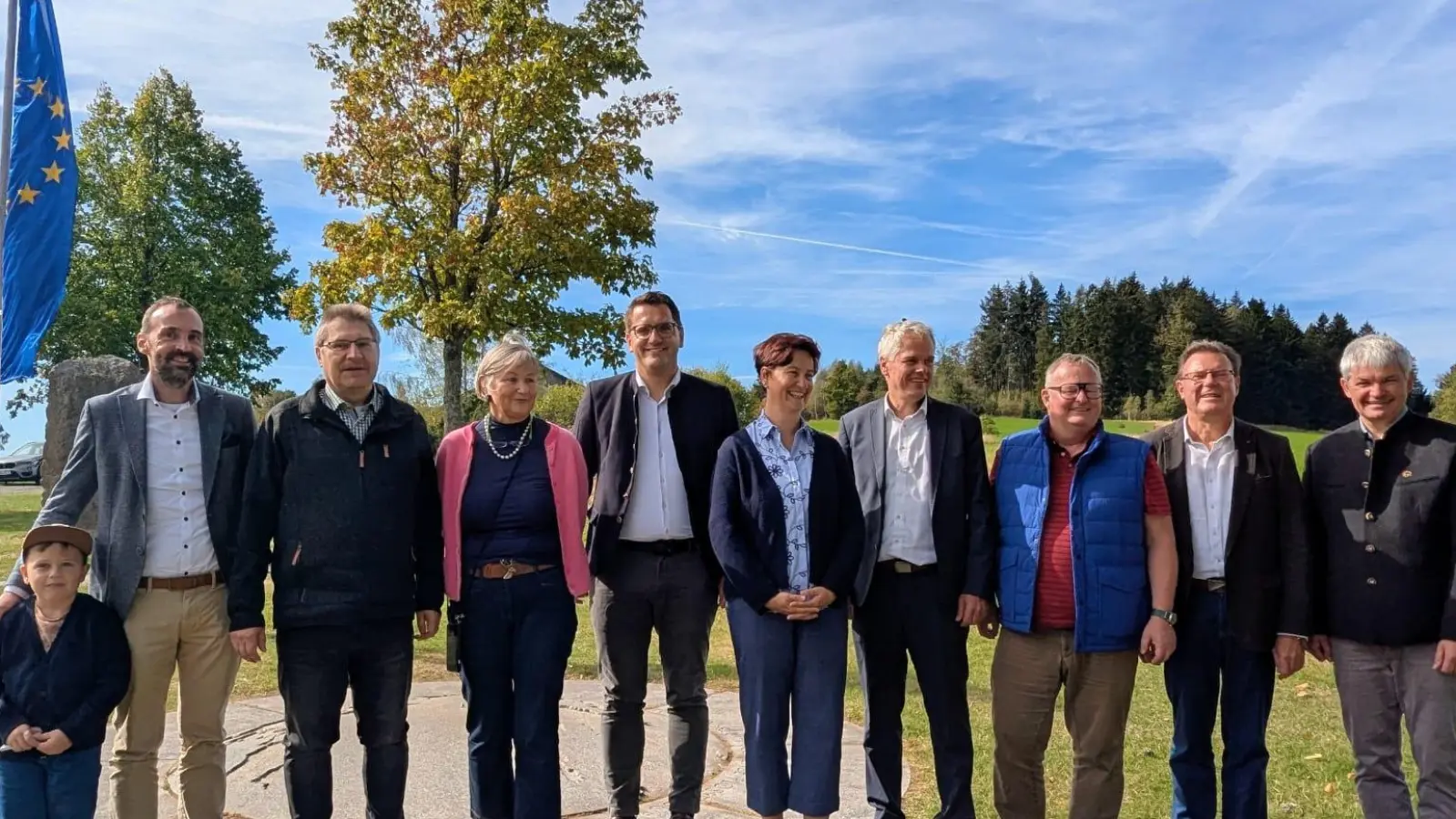 Ehrengäste und Organisatoren. (Bild: Walter Rustler)