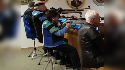 vr. Theodor Heinz, Gisela Heinz, Herbert Bauer und Klaus Staszek (alle FSG Sulzbach) (Bild: Josef Schmaußer)