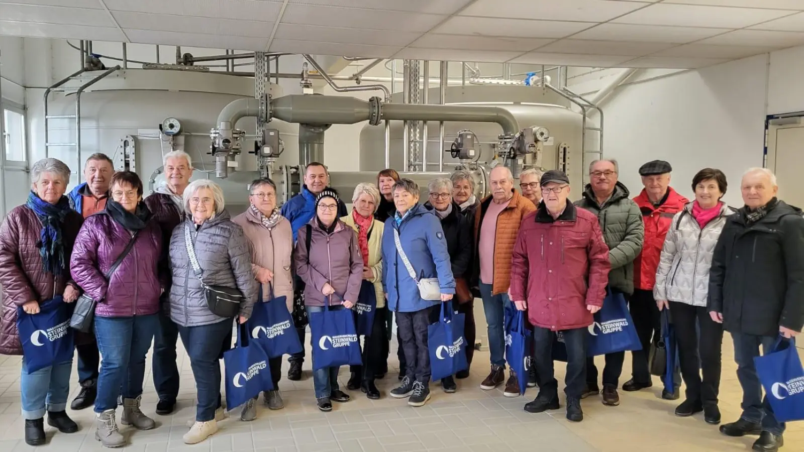 Die Teilnehmer der exclusiven Führung waren sehr beeindruckt! (Bild: Gabi Ernst)