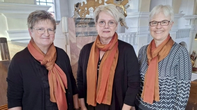 Der Dreigesang begleitete musikalisch die Kirchenführung. (Bild: Karl Ziegler)