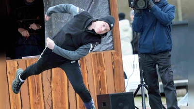 Eisstock Weitschiessen (Bild: Reinhold Beyerlein)