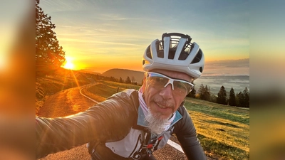 Herbert Manz am Aufstieg zum Chasseral in der Schweiz (Bild: Manz Herbert)