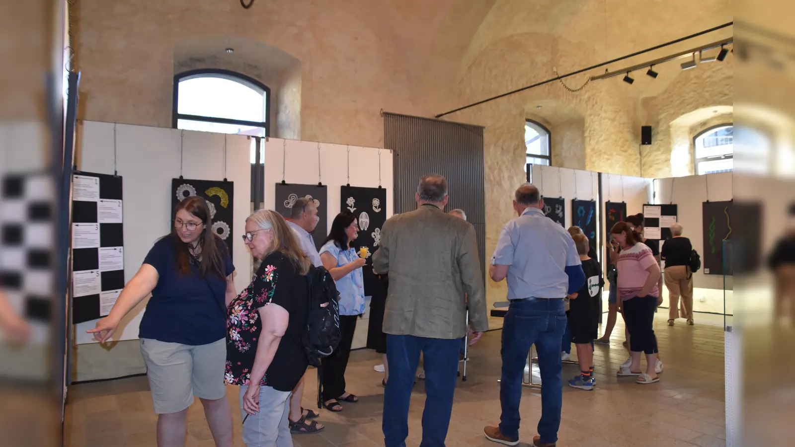 Offiziellen Eröffnung der Klöppelausstellung im CeBB am Mittwoch, im Rahmen der Klöppeltage der Stadt Schönsee,. (Bild: Nicole Rochelt)