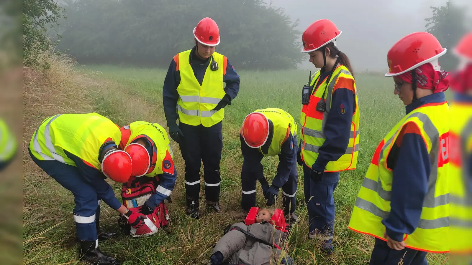 Zusammen arbeiten und eigenständig Entscheidungen treffen: Bei der 24-Stunden-Übung der Jugendfeuerwehren der Gemeinde Altendorf hatten die Jugendlichen Gelegenheit, zu zeigen, was sie können. (Bild: Florian Plank)
