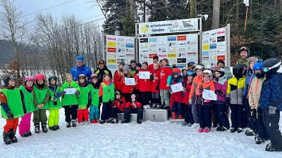 Der Kreisentscheid Ski-Alpin am Fahrenberg mit den fünf Schulteams war aufregend. Im Wettbewerb zu stehen und das im Winter auf Skiern in drei Leistungsgruppen ist schon spannend. (Bild: Alexander Drechsler)