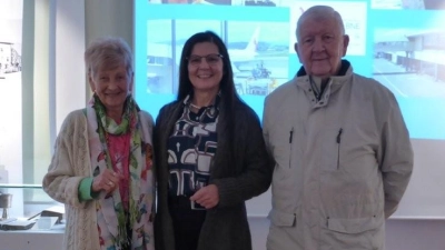 Liesel Strauß, Gerda Stollner, Referent Missionar Werner Strauß (von links nach rechts) (Bild: Georg Pilhofer, Pfr. i. R. )