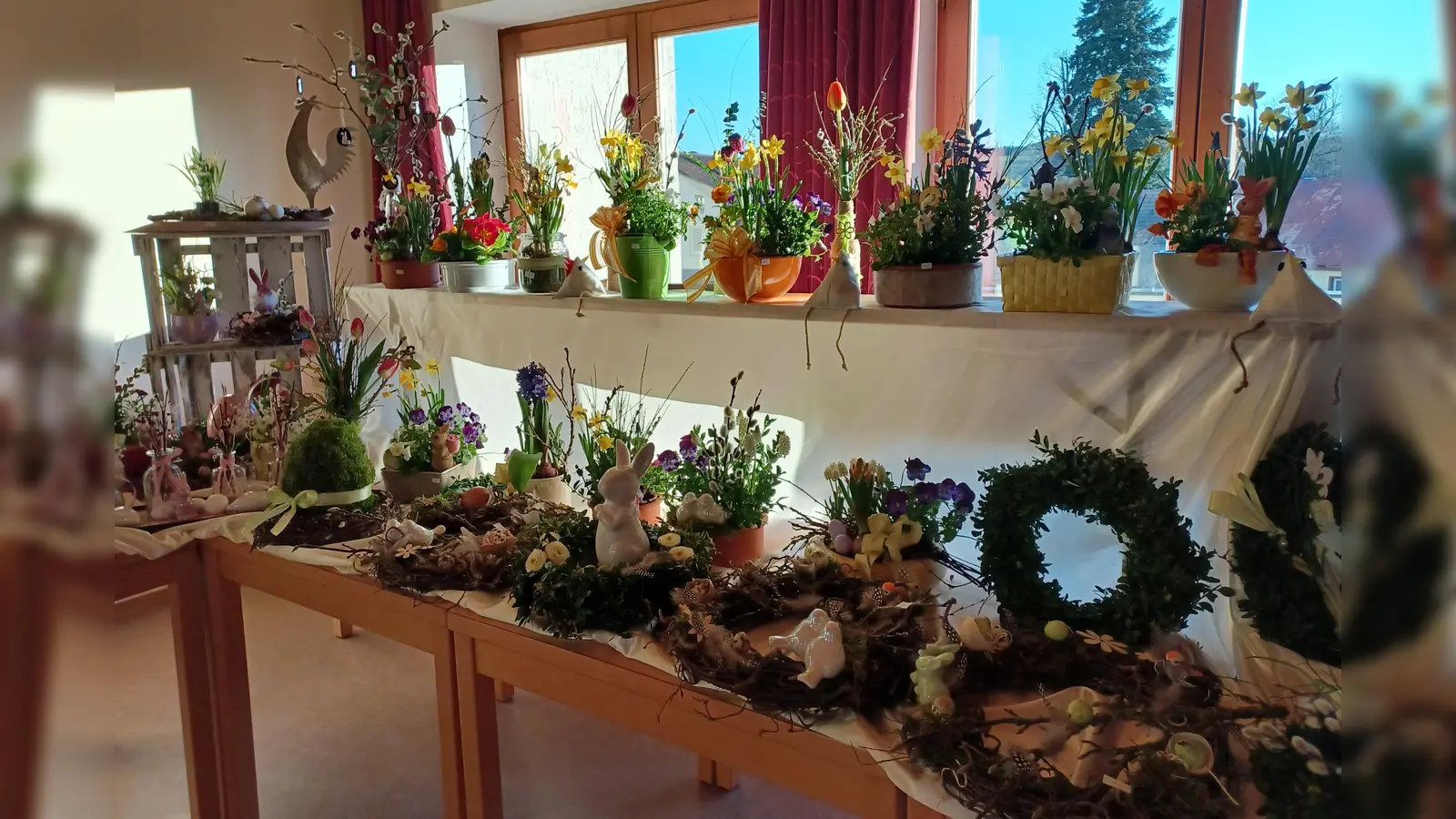 Ausschnitt aus dem Angebot beim Osterbasar  (Bild: Annemarie Woppmann)