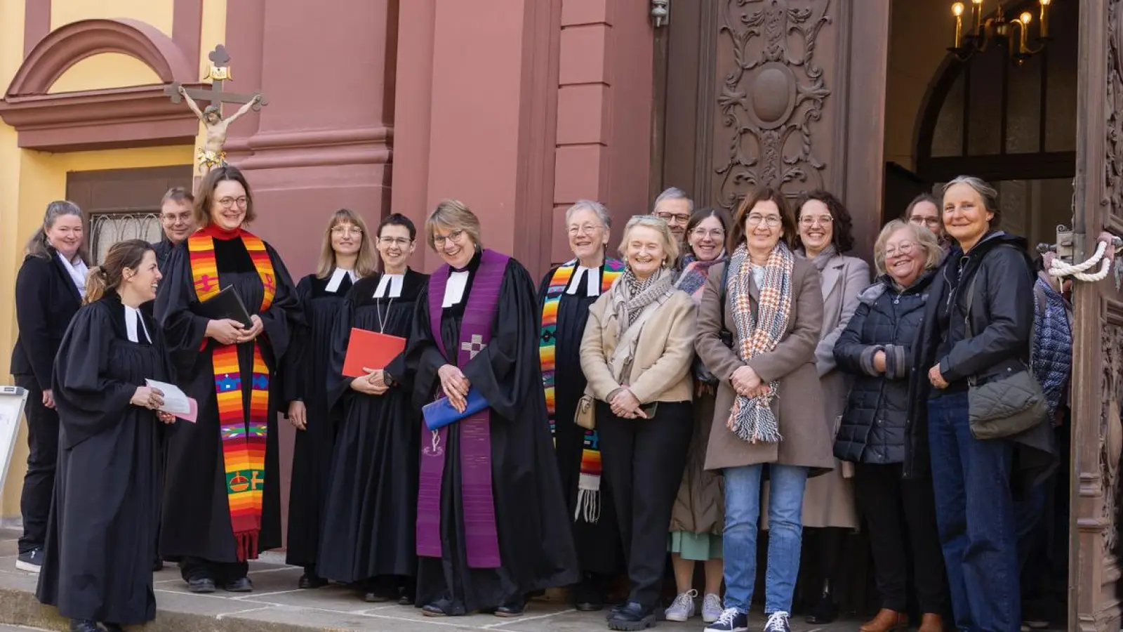 50 Jahre Frauenordination und Weltfrauentag trafen am Sonntag in Amberg zusammen. (Bild: Werner Gentzwein)