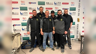 Die erfolgreiche Pistolenmannschaft der SSG Weiherhammer (von links): Richard Wagner, Christian Schmidt, Stefan Waldenmayer, Lukas Waldenmayer, Thomas Ziegler und Johannes Böhm (Bild: Melanie Oppitz)