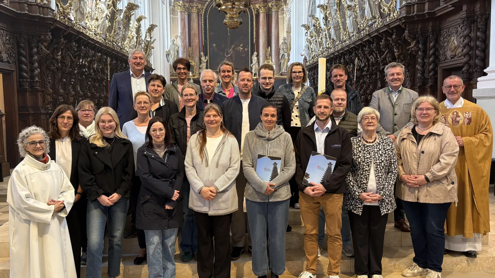 Der neu gewählte Pfarrgemeinderat der katholischen Pfarrei Waldsassen (Bild: Markus Scharnagl)