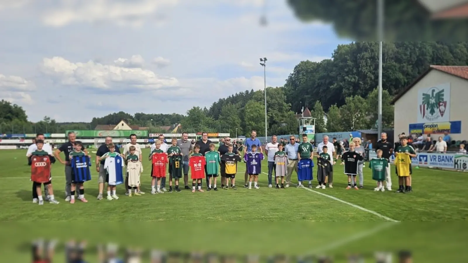 Bilder vom Bayernliga-Auftaktspiel bei der DJK Ammerthal  (Bild: Stefan Badura)