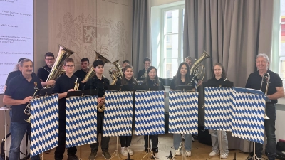 Die Bläsergruppe der Dr. - Eisenbarth - Mittelschule. (Bild: Julia Kopp)