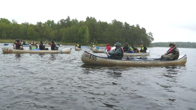 Unterwegs auf dem schwedischen Fluß Lagan. (Bild: Karin Geih)