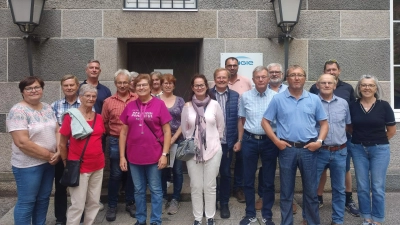 Gruppe des OGV Pfreimd am Pumpspeicherkraftwerk Reisach (Bild: Wolfgang Friedl )