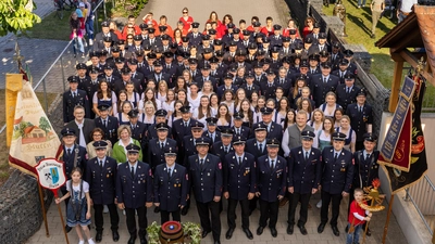 Gruppenbild beim Patenbitten (Bild: Marina Schießl)