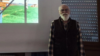 Peter Seidl hat die KABler und Gäste mitgenommen auf seinem Jakobsweg vor der Haustüre. (Bild: Hildegard Zimmer-Sperl)