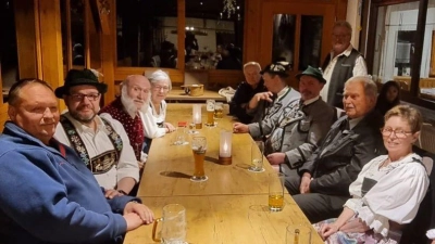 Versammlungsteilnehmer (Bild: Anita Scherm)