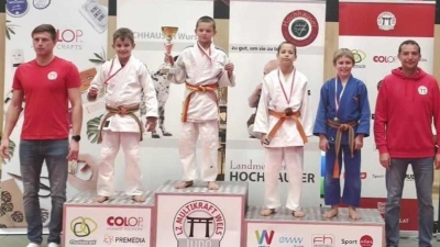 Siegerehrung in Wels mit Platz 2 für Lukas. (Bild: Caroline Wittmann)