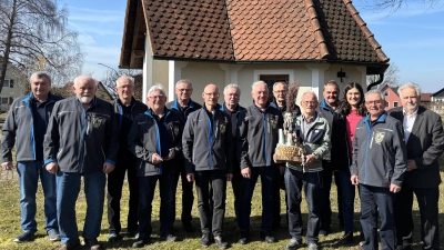 Die Gruppe der Aktiven vom Verein Arbeitskreis Historisches Handwerk Tirschenreuth (Bild: Herbert Konrad)