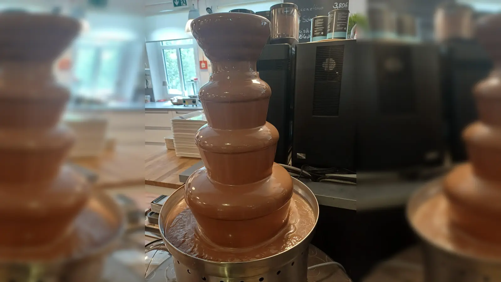 Schokobrunnen bei der Confiserie Lauenstein. (Bild: Irene Zeller)