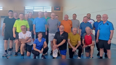 Männergruppe  (Bild: Anita Bauer)