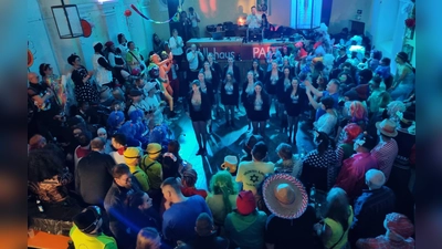 Höhepunkt des Abends: der Auftritt der Prinzengarde Waldeck.  (Bild: Katrin Pasieka-Zapf)