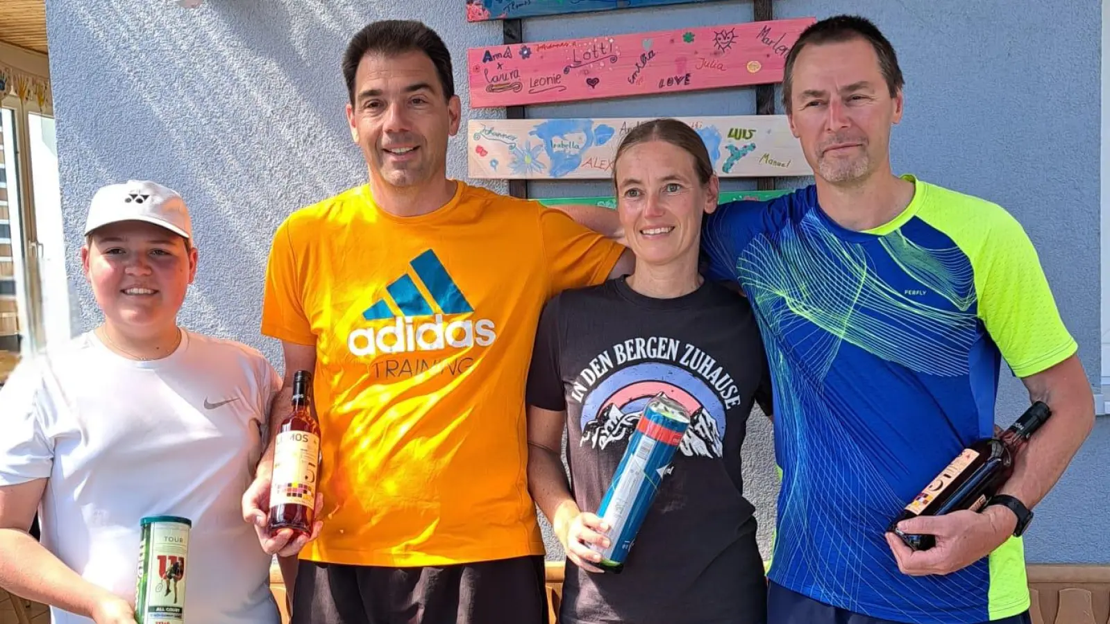 V.l.n.r.: Jonas Reinwald, Thomas Poeplau, Anna Bock, André Lobedann. (Bild: Nicola Wallner)