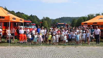 Der 1. Hohenburger Blaulicht-Tag im Rahmen eine Familiennachmittages an der Uferpromenade war ein großer Erfolg für die Rettungskräfte gewesen.  (Bild: Paul Böhm)