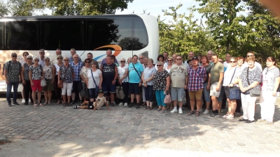 Reisegruppe von Rauchclub und Freie Wähler in der Eremitage. (Bild: Max Bindl)