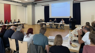 35 Klimaschutzmanager aus der Metropolregion Nürnberg trafen sich zum fachlichen Austausch in Kemnath.  (Bild: Heidrun Schelzke-Deubzer)