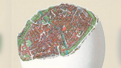 Die Themenführung „Amberg knackt die Eierschale“ führt einmal außen um die historische Stadtmauer herum. (Bild: Gerald Richter)