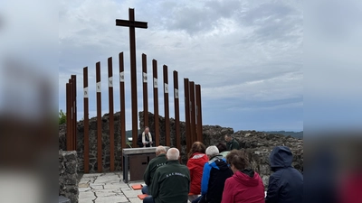 Maiandacht auf dem Schlossberg. (Bild: Leonhard Zintl)