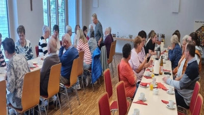 Die Einladung der Pfarreiengemeinschaft zum „Frühstück - morgens um halb zehn” im Eschenbacher Pfarrheim soll nach dem großen Interesse bei der Premiere fortgesetzt werden.  (Bild: Robert Dotzauer)