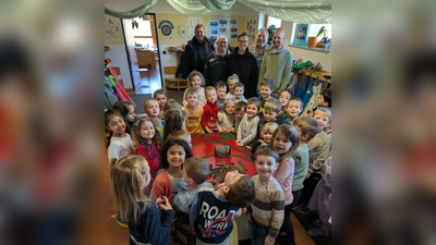 Die Begeisterung für die Modelleisenbahn war riesig. (Bild: Corinna Sax)